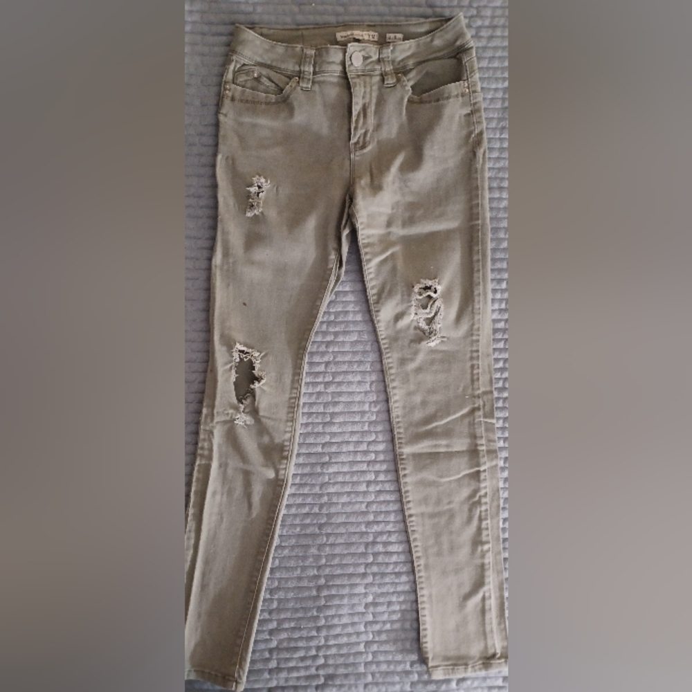 Wanna Betta Butt? YMI Mid Rise Olive Green Jegging (7)